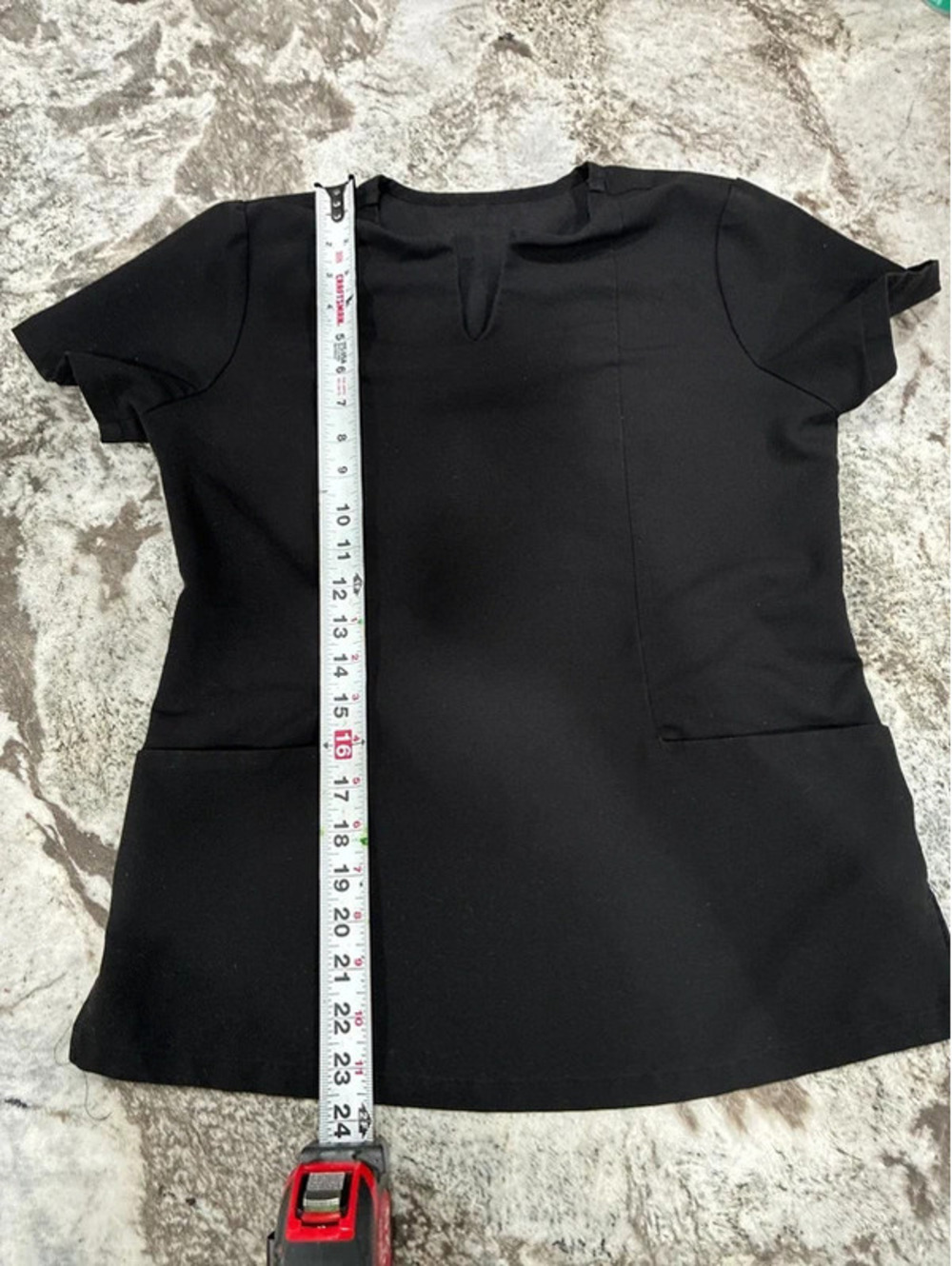 Black scrub shirt size small